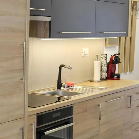 Kristina Apartman *