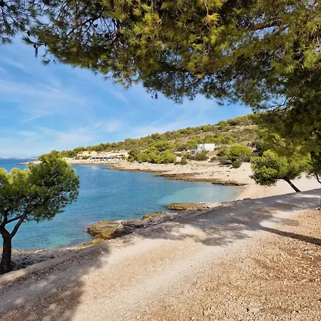 Kristina Apartamento Primošten