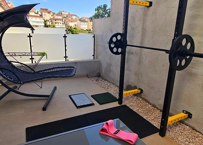 Kristina 아파트 *